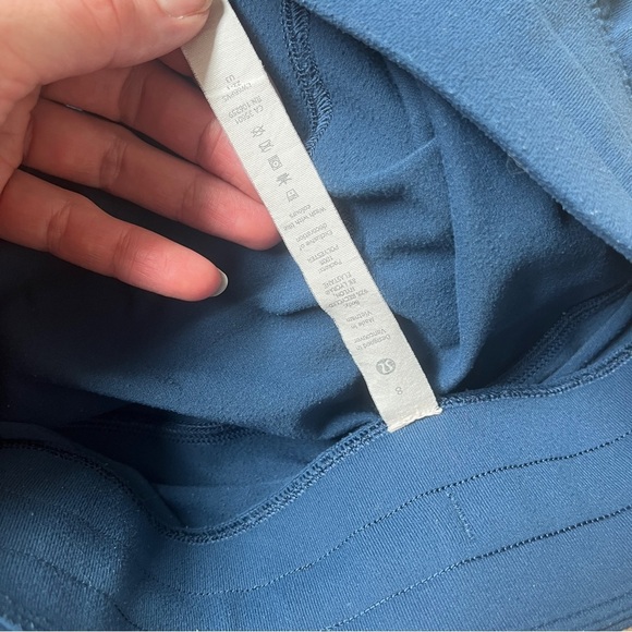 Lululemon Ready to Rulu High-Rise Cropped Blue Jogger  Sz 8 *L23 - Picture 3 of 3